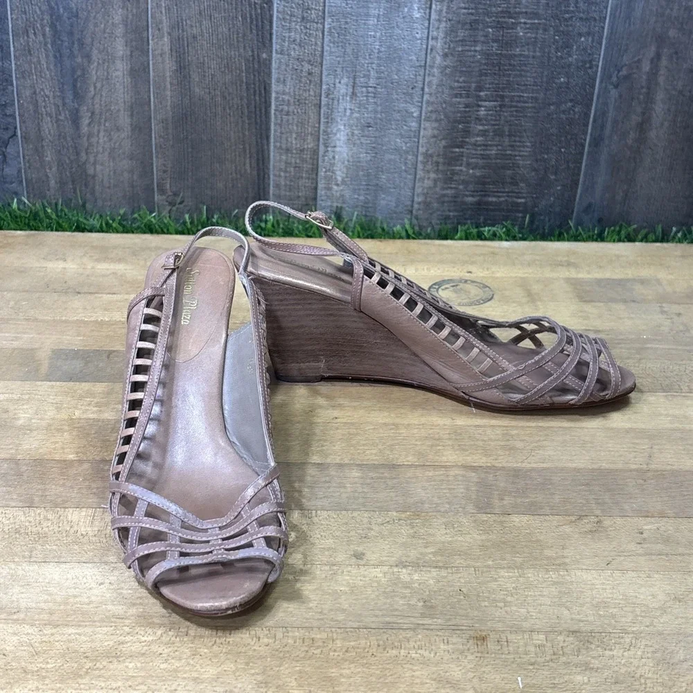 Sutton Plaza vintage sutton